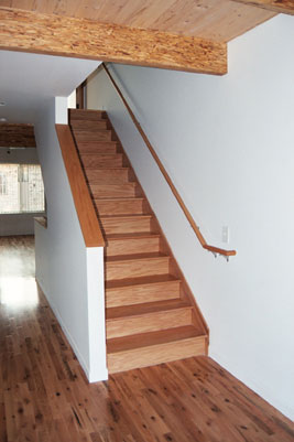 Second Floor Staircase - Click to Enlarge